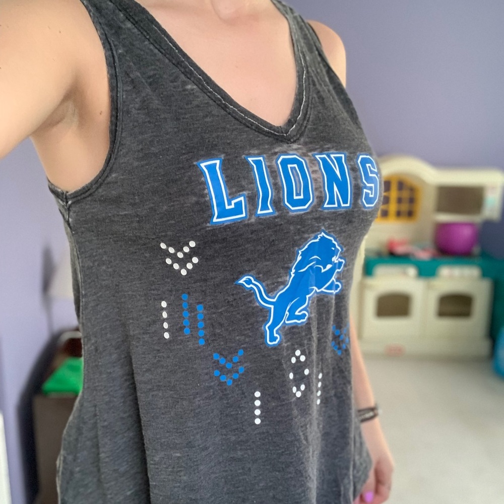 Detroit Lions Distressed Tank Top
